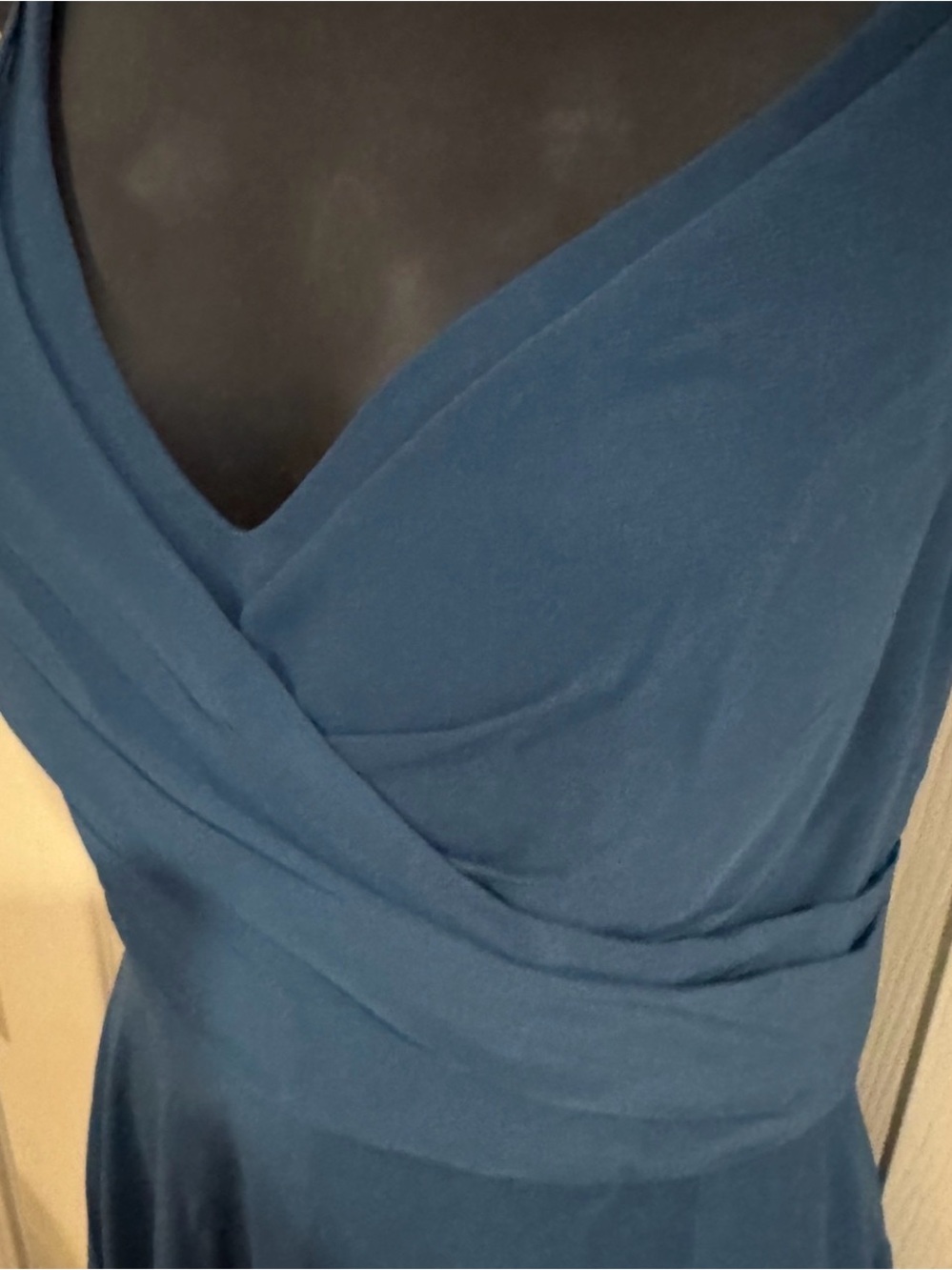 JJ's House Euridice
Dark Navy V-Neck Pleated Chiffon Dress - Picture 7 of 14